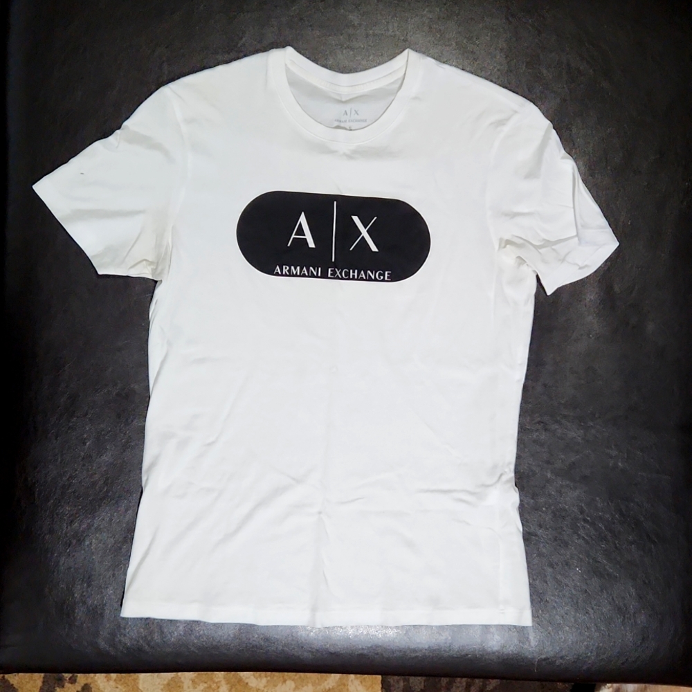 Armani exchange small white tshirt
